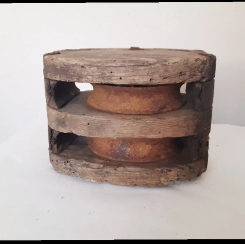 Vintage Ship Wooden Metal Rope Pulley